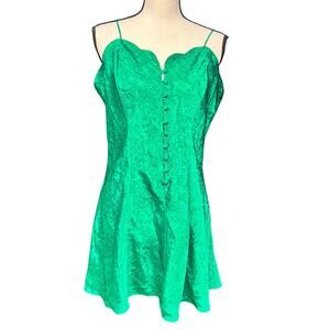 vintage LG women's Victoria's Secret button front night dress emerald green